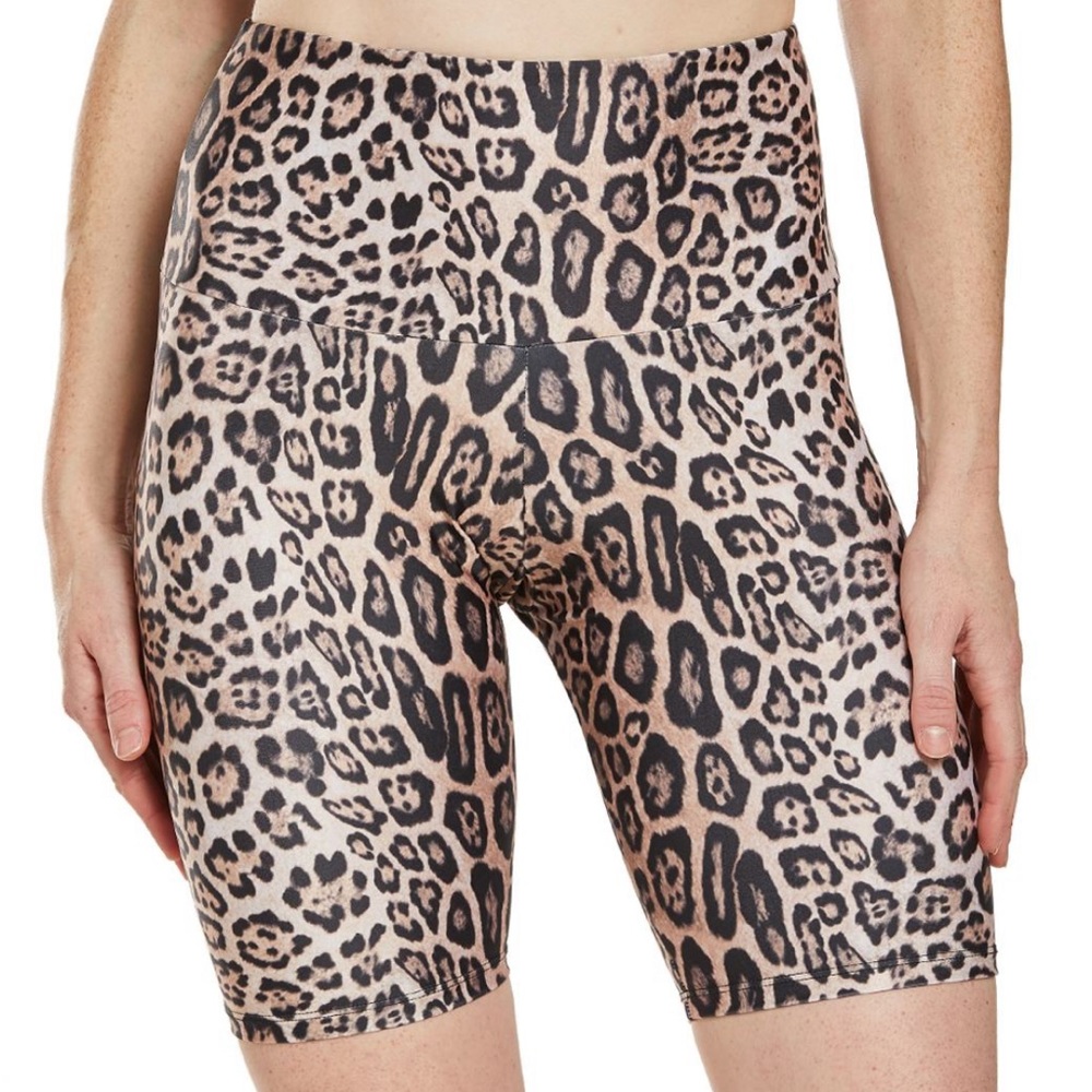 Onzie high rise bike shorts in leopard